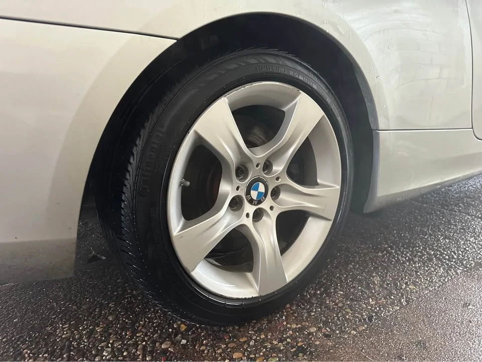 2013 BMW E92 335i Coupe - Image 9 of 17