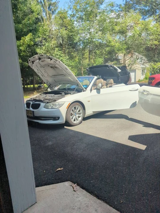 2013 BMW E93 3 Series Convertible - Image 4 of 13