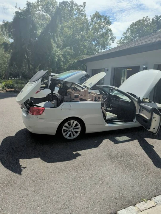 2013 BMW E93 3 Series Convertible - Image 2 of 13