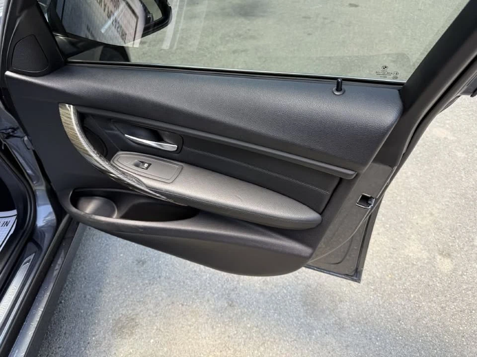 2013 BMW M5 - Image 17 of 20