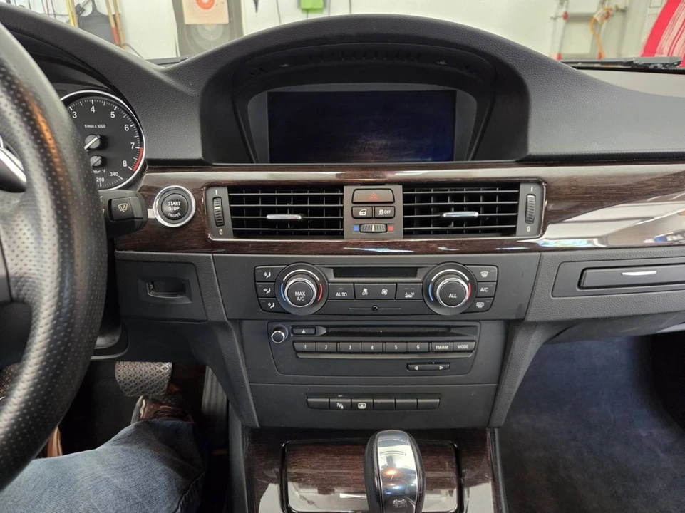 2013 BMW E92 3 Series Coupe - Image 11 of 15