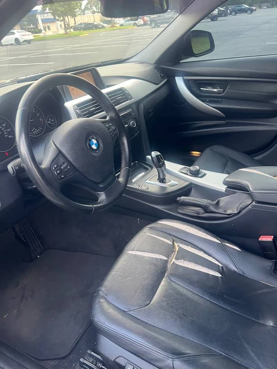 2013 BMW 3 Series - Image 10 of 11