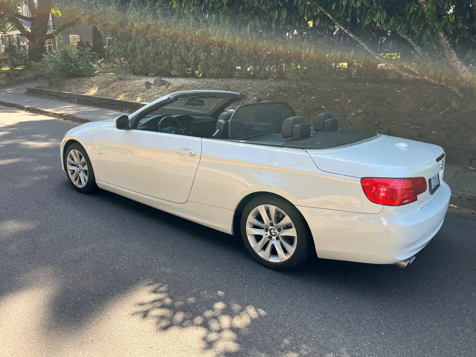 2013 BMW E93 3 Series Convertible - Image 6 of 11
