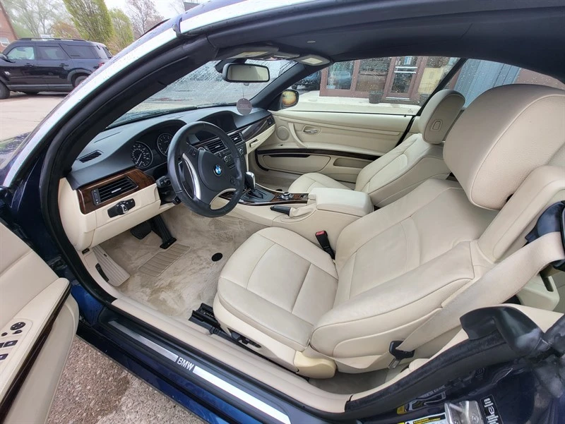 2013 BMW E93 3 Series Convertible - Image 7 of 15