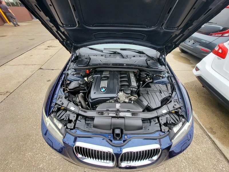 2013 BMW E93 3 Series Convertible - Image 14 of 15