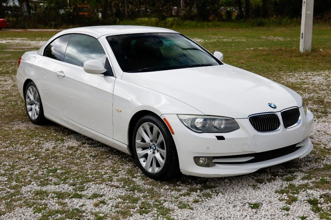 2013 BMW E93 3 Series Convertible - Image 15 of 21