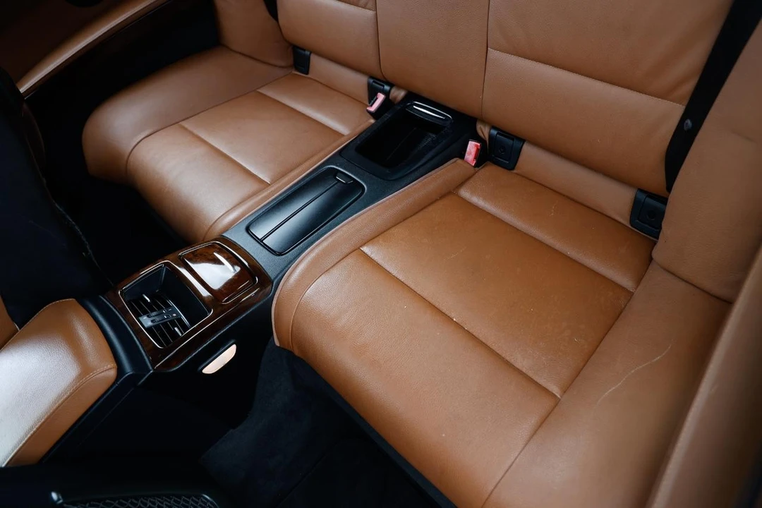 2013 BMW E93 3 Series Convertible - Image 10 of 21