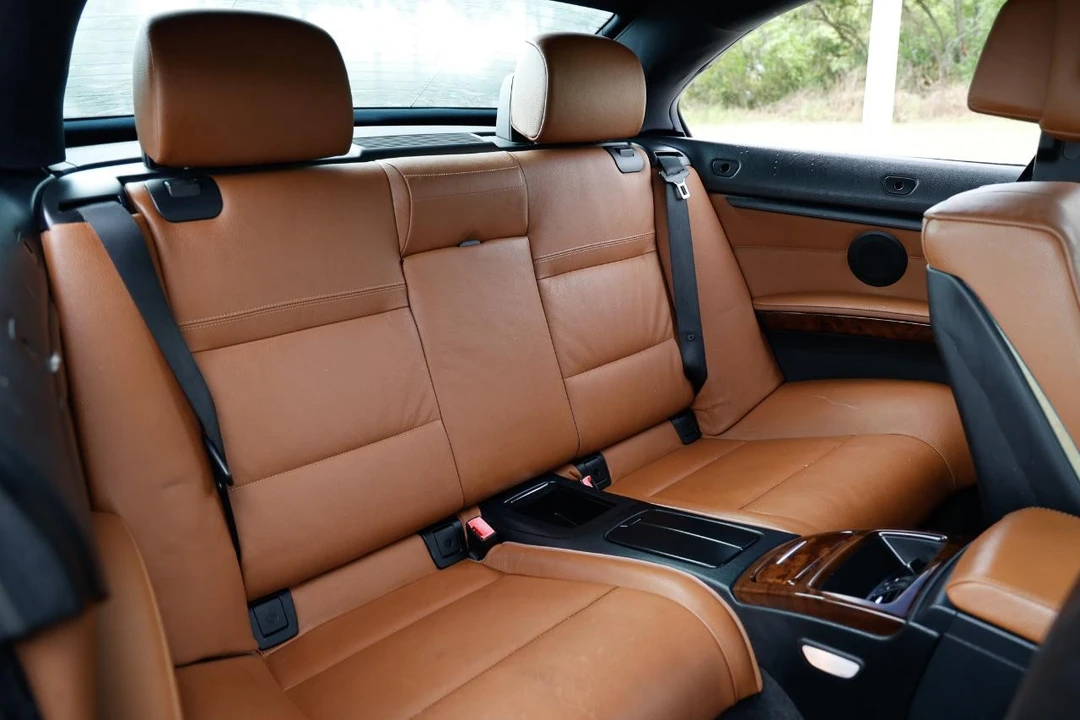 2013 BMW E93 3 Series Convertible - Image 14 of 21
