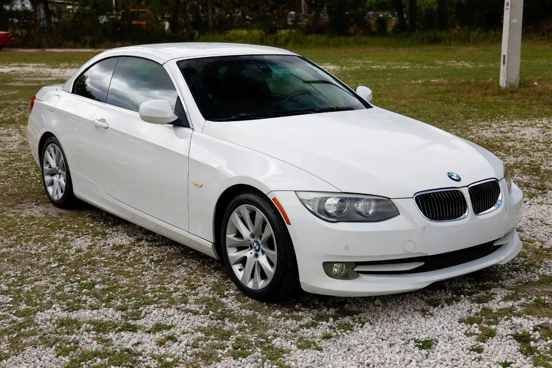 2013 BMW E93 3 Series Convertible - Image 15 of 21