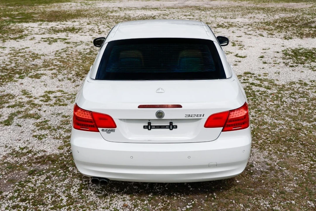 2013 BMW E93 3 Series Convertible - Image 7 of 21