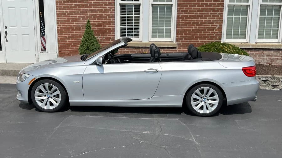 2013 BMW E93 3 Series Convertible - Image 2 of 12