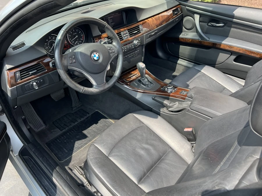 2013 BMW E93 3 Series Convertible - Image 8 of 12
