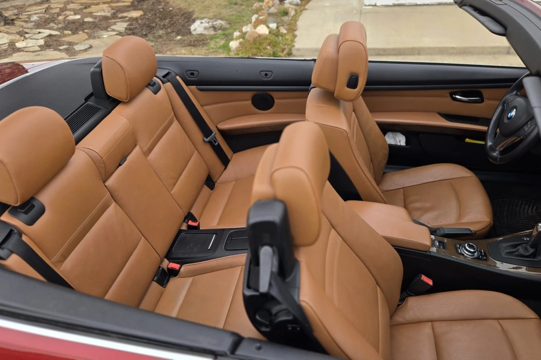 2013 BMW E93 3 Series Convertible - Image 4 of 7