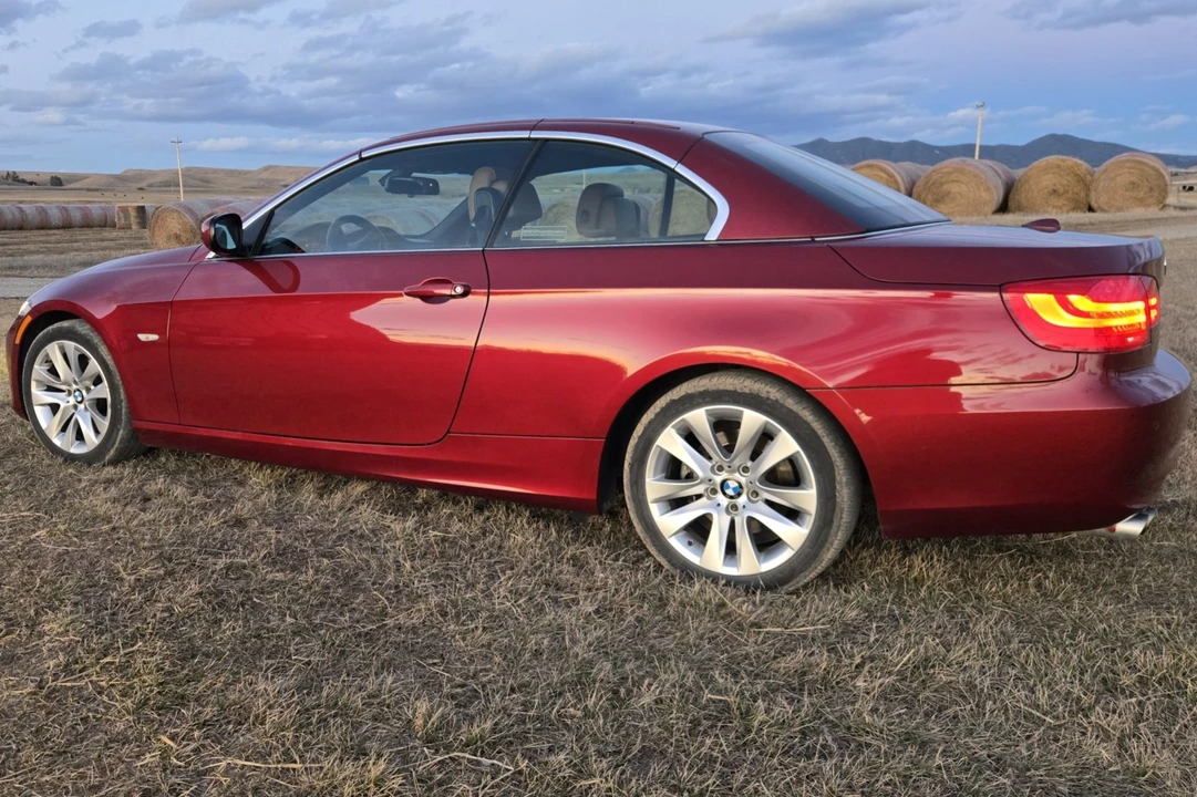 2013 BMW E93 3 Series Convertible - Image 3 of 7
