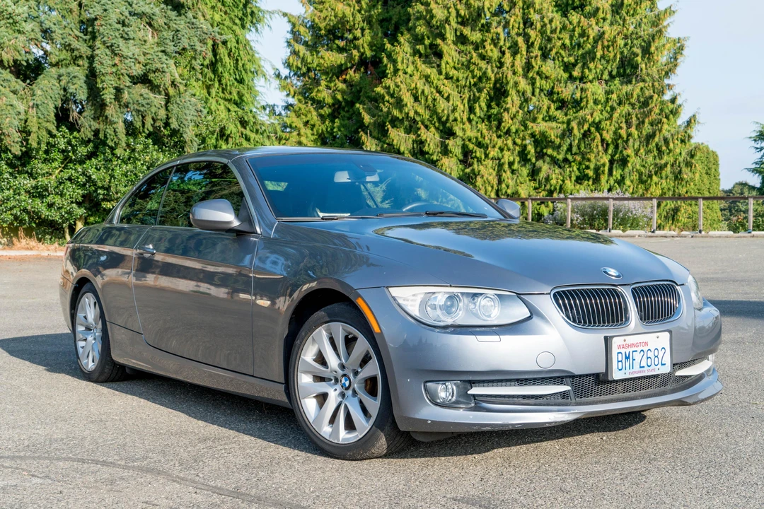 2013 BMW E93 3 Series Convertible - Image 17 of 31