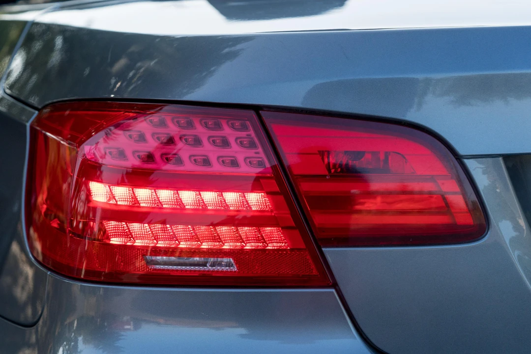 2013 BMW E93 3 Series Convertible - Image 22 of 31