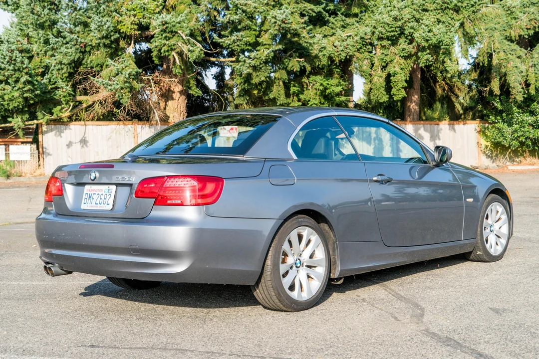 2013 BMW E93 3 Series Convertible - Image 15 of 31