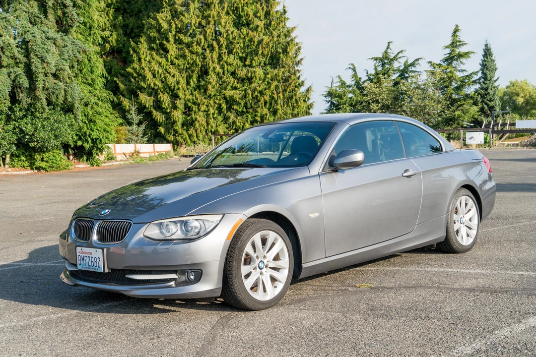 2013 BMW E93 3 Series Convertible - Image 11 of 31