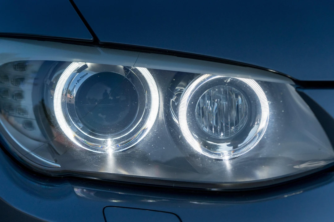 2013 BMW E93 3 Series Convertible - Image 18 of 31