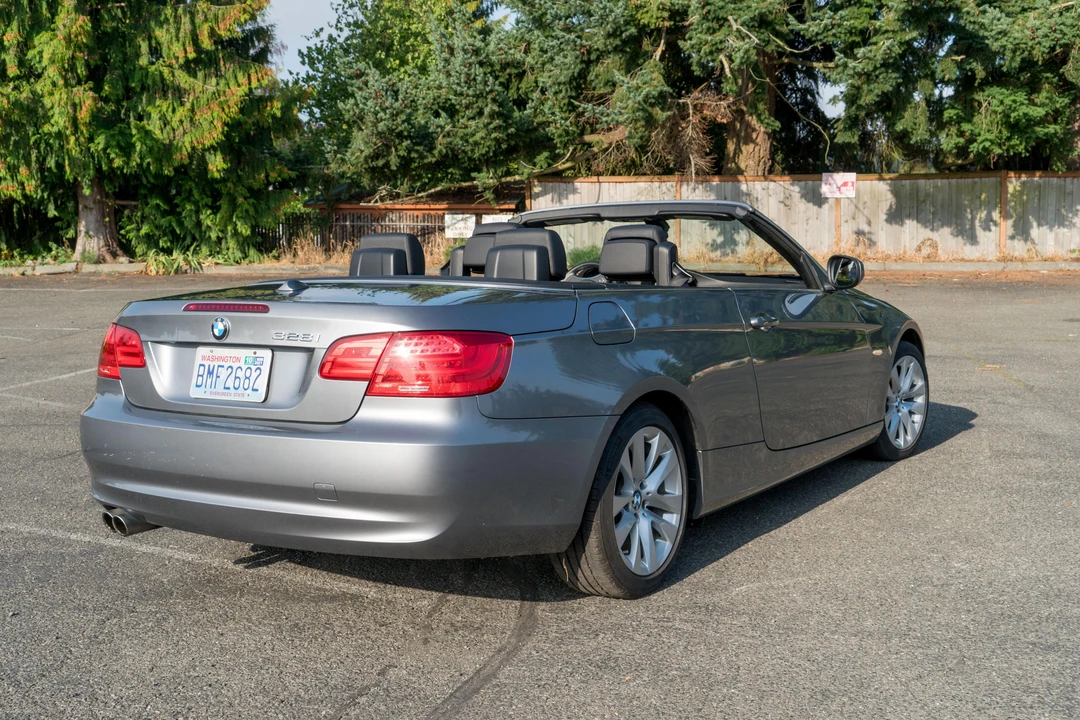 2013 BMW E93 3 Series Convertible - Image 7 of 31