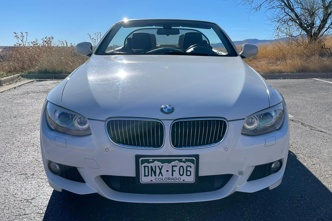 2013 BMW E93 3 Series Convertible - Image 2 of 31