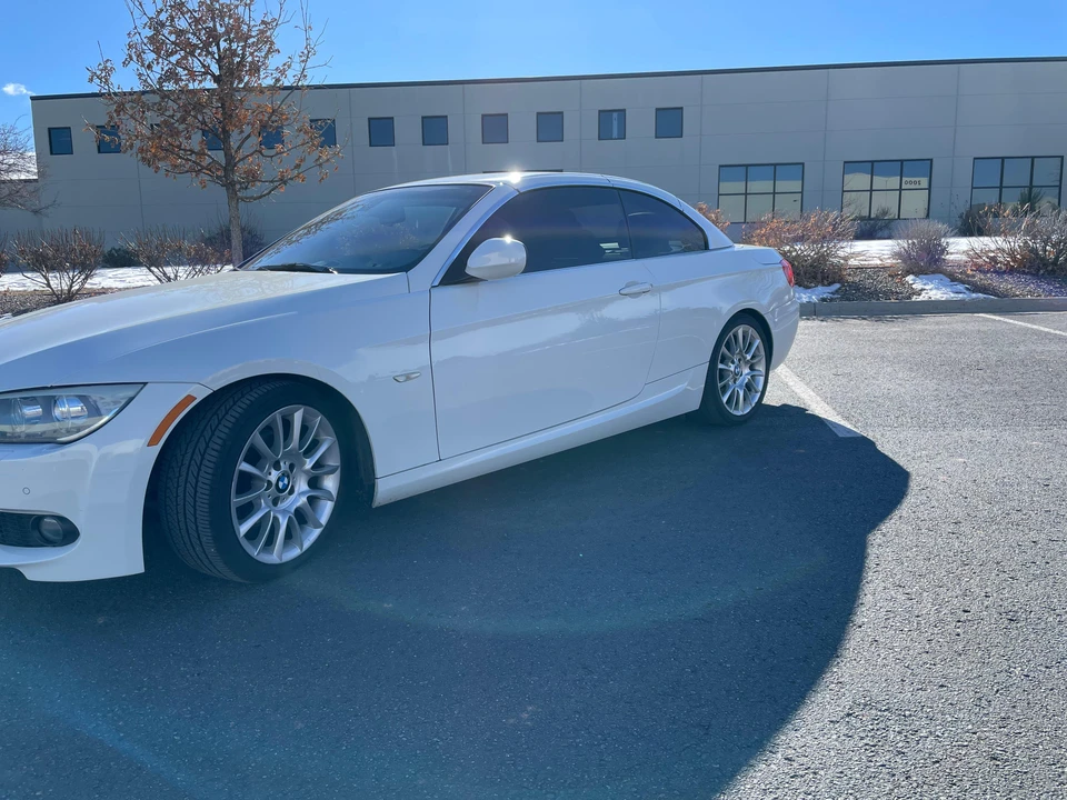 2013 BMW E93 3 Series Convertible - Image 24 of 31