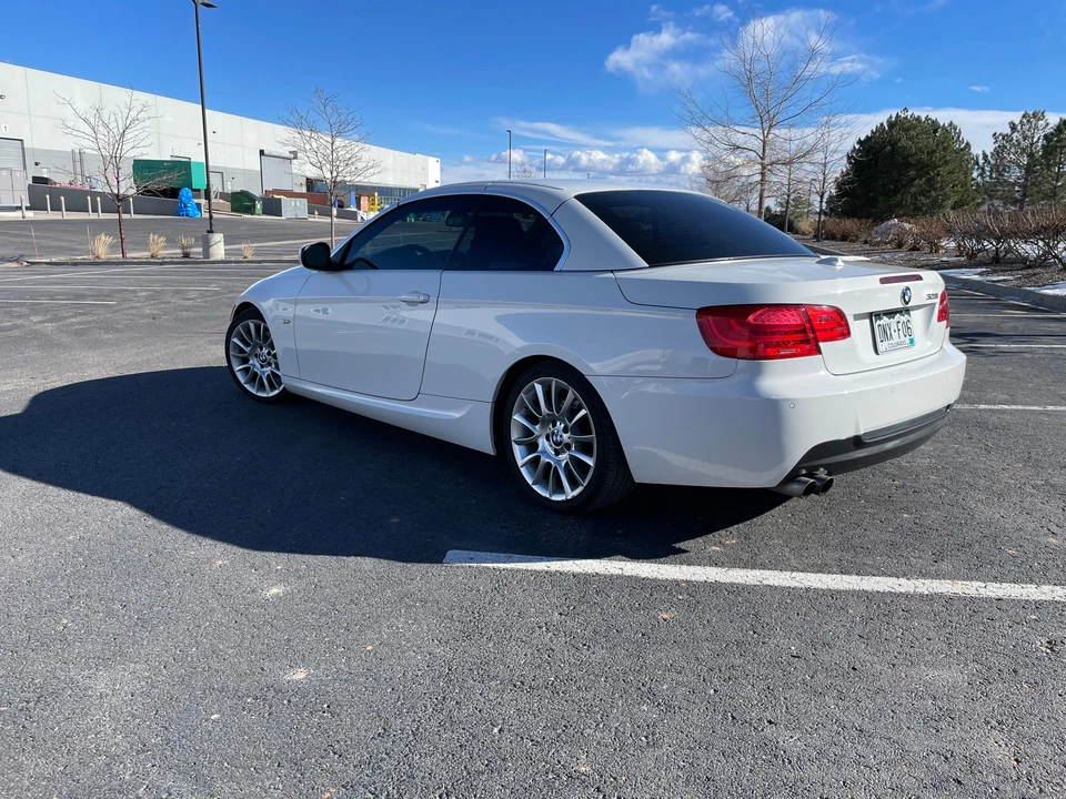 2013 BMW E93 3 Series Convertible - Image 10 of 31