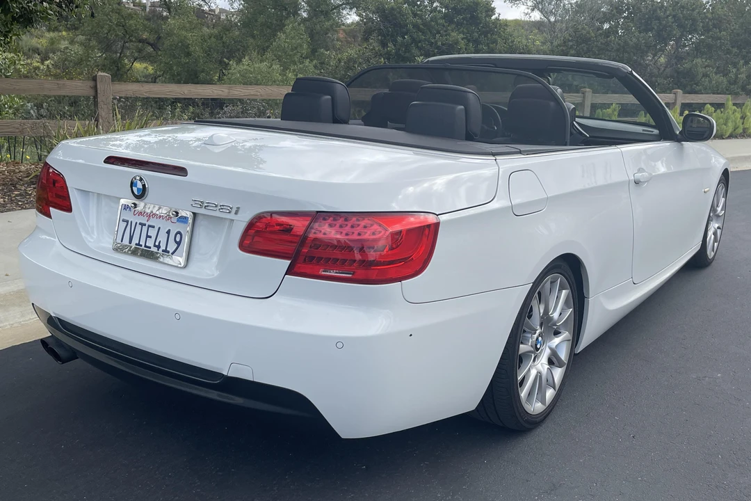 2013 BMW E93 3 Series Convertible - Image 4 of 12