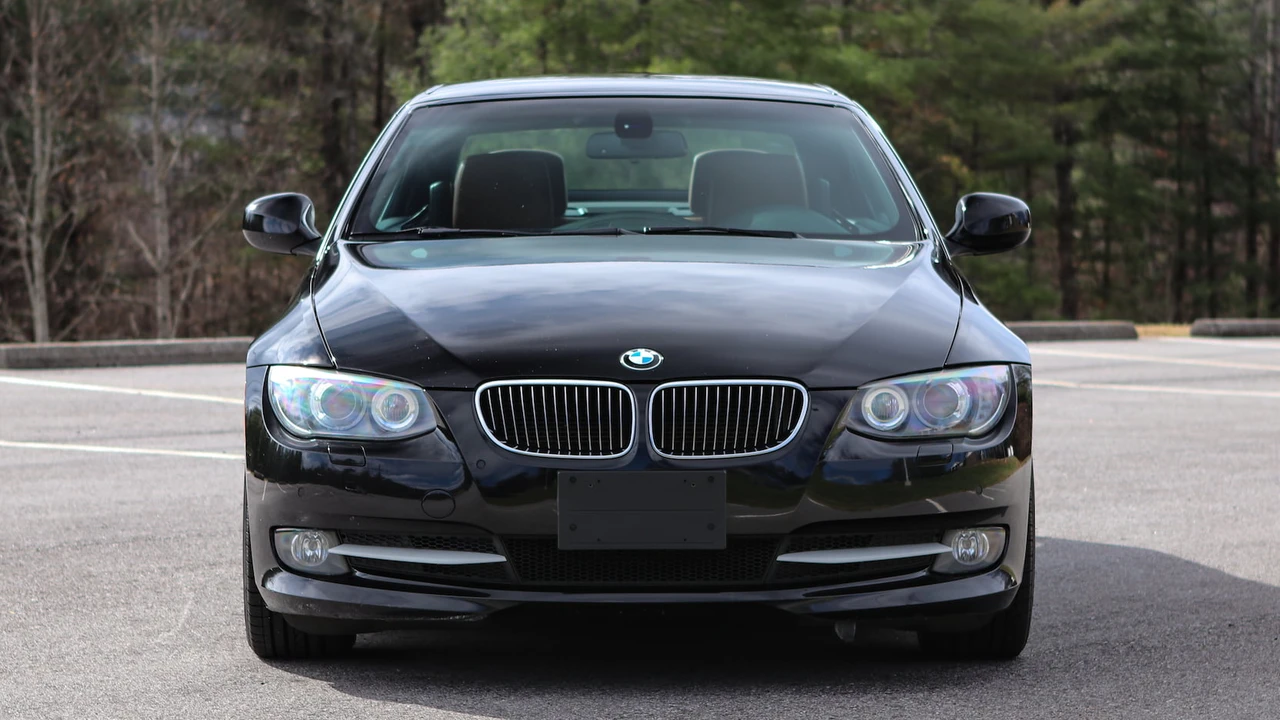 2013 BMW E93 3 Series Convertible - Image 4 of 31