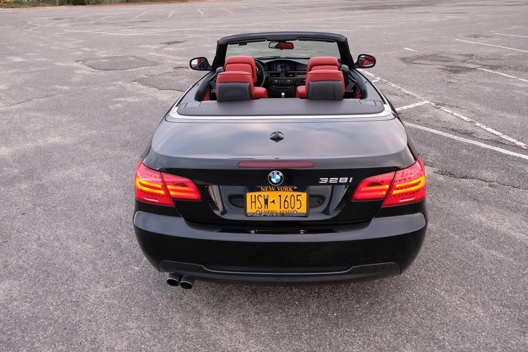 2013 BMW E93 3 Series Convertible - Image 29 of 31