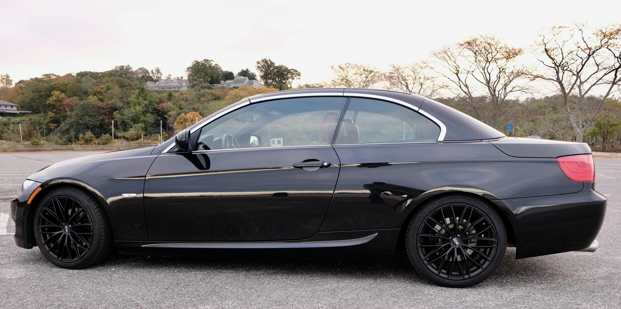 2013 BMW E93 3 Series Convertible - Image 9 of 31