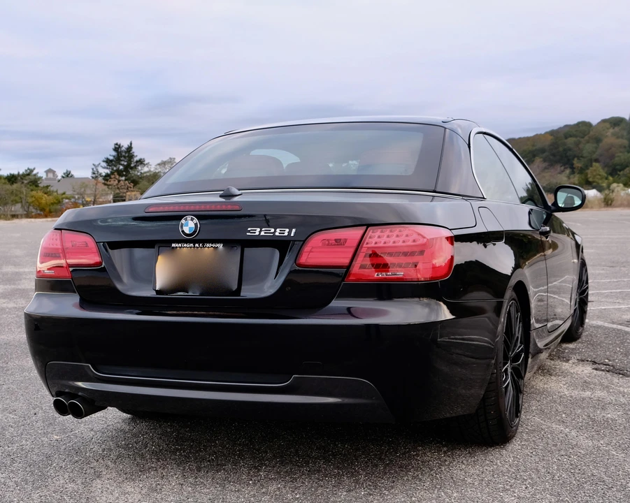 2013 BMW E93 3 Series Convertible - Image 12 of 31