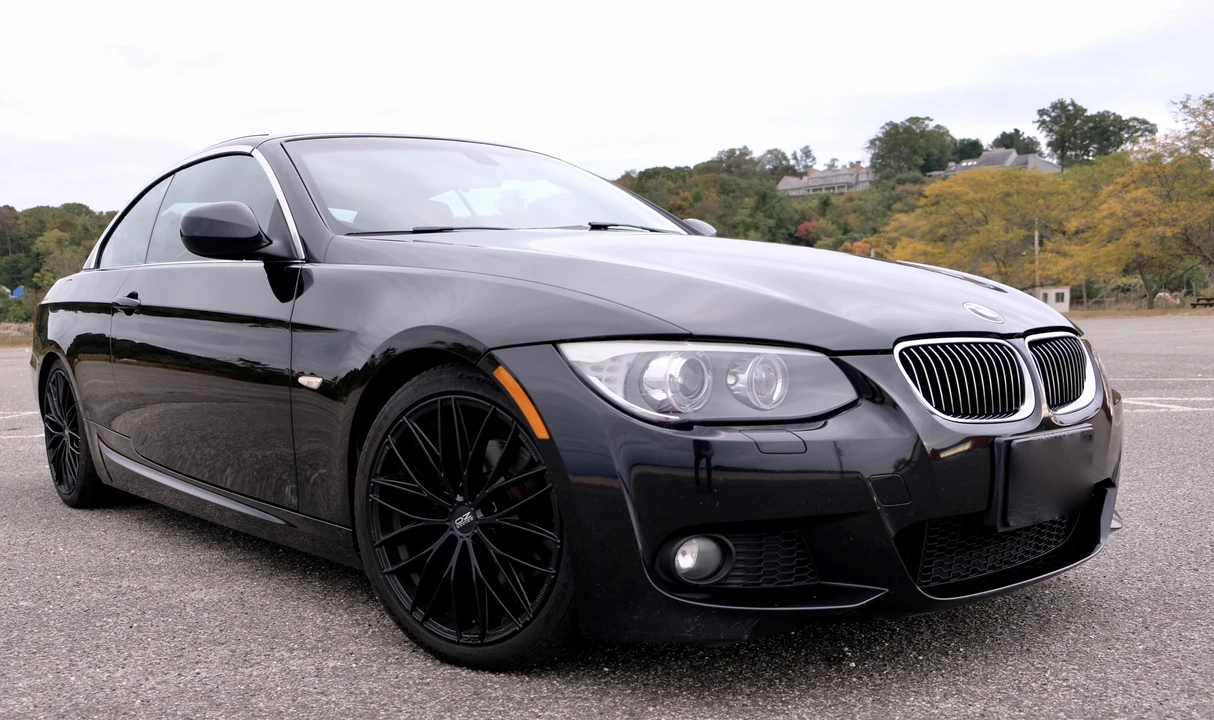 2013 BMW E93 3 Series Convertible - Image 21 of 31