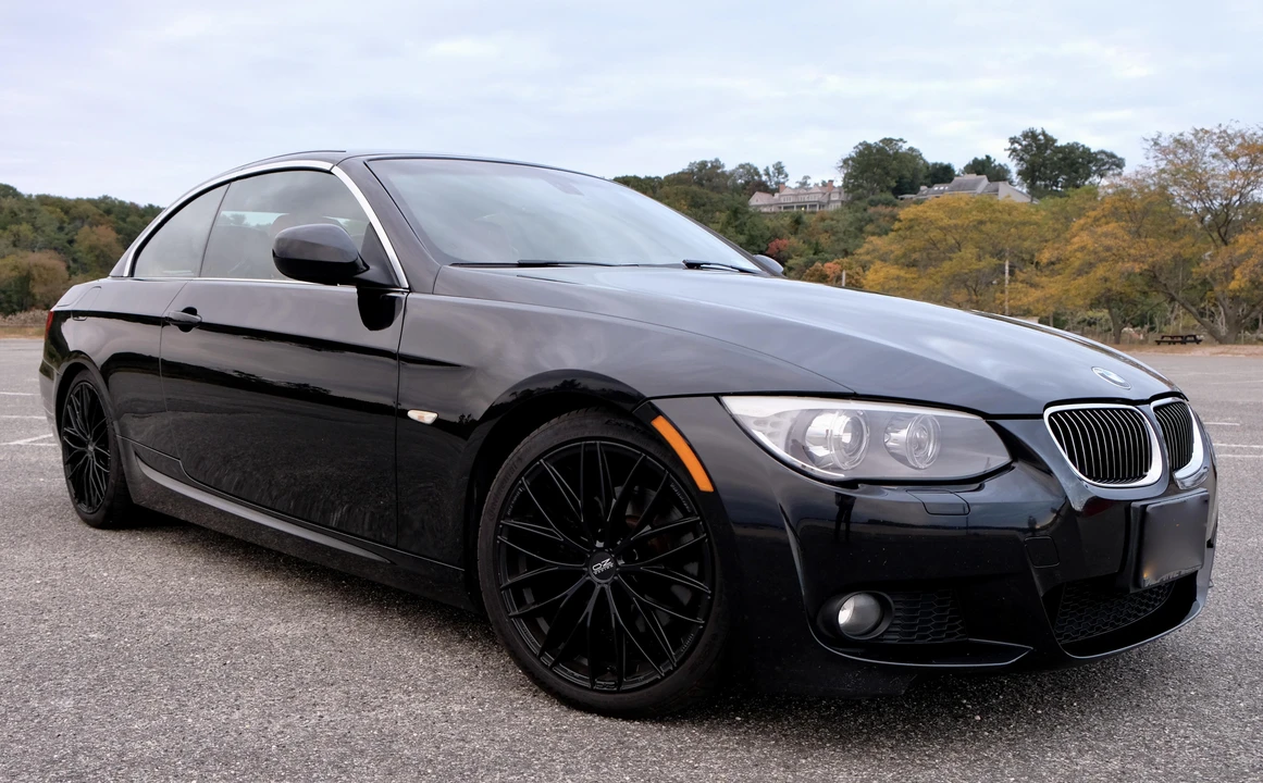 2013 BMW E93 3 Series Convertible - Image 20 of 31