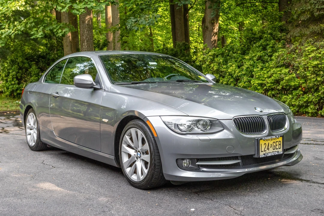 2013 BMW E93 3 Series Convertible - Image 19 of 31
