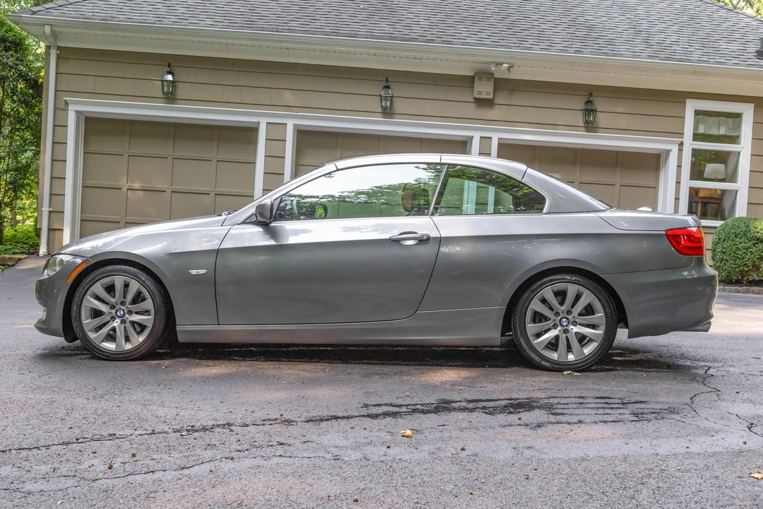 2013 BMW E93 3 Series Convertible - Image 23 of 31