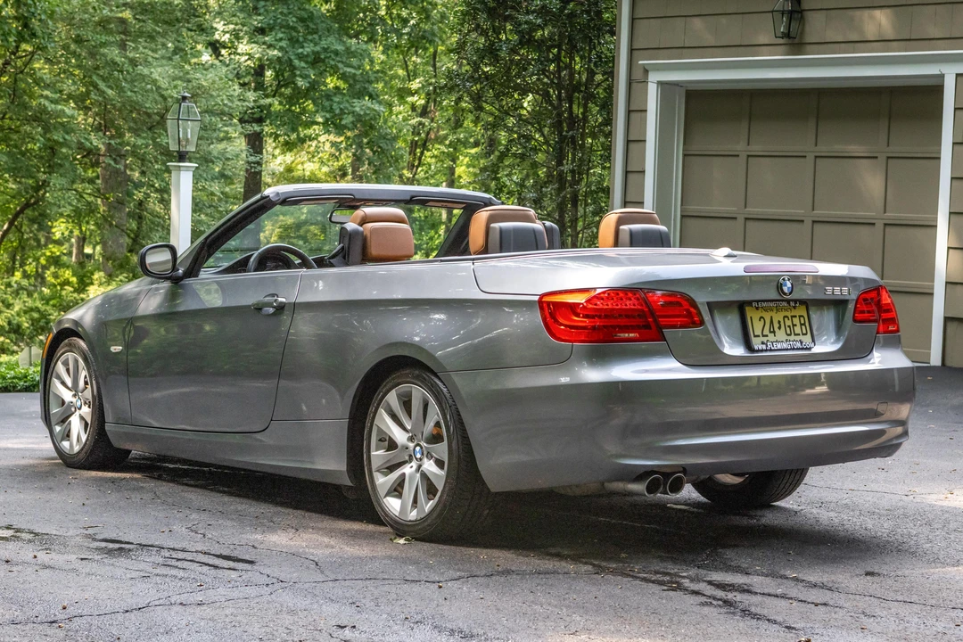 2013 BMW E93 3 Series Convertible - Image 14 of 31