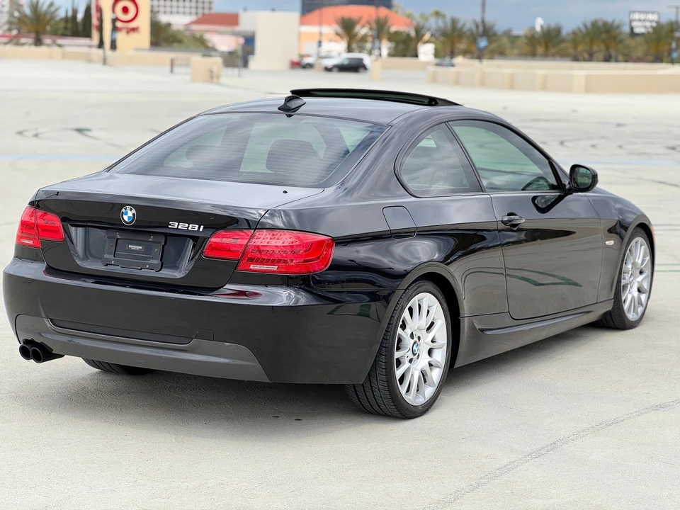 2013 BMW E92 3 Series Coupe - Image 14 of 31