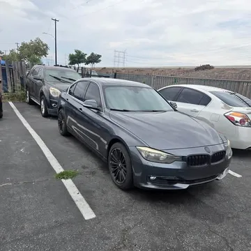 2013 BMW 328i Luxury