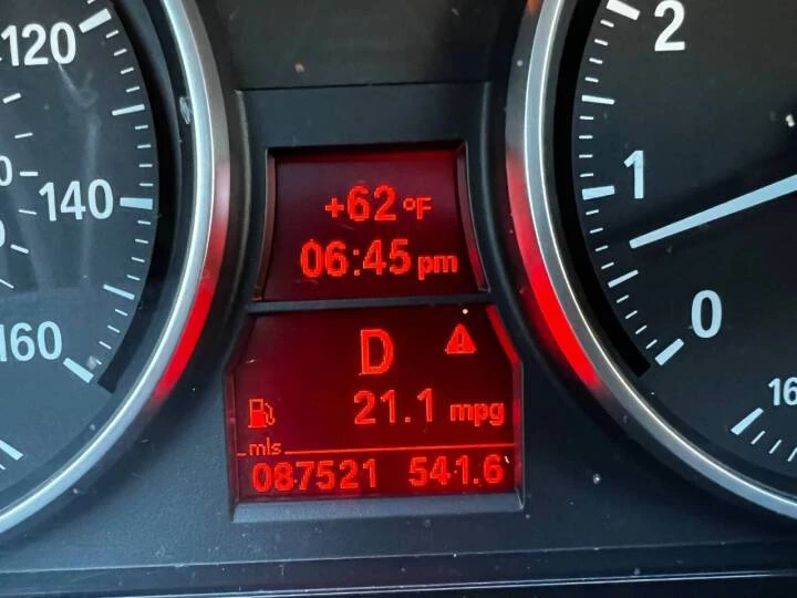 2013 BMW E93 3 Series Convertible - Image 16 of 23