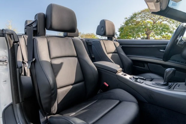 2013 BMW E93 3 Series Convertible - Image 4 of 7