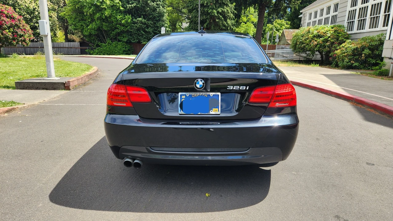 2013 BMW E92 3 Series Coupe - Image 7 of 31