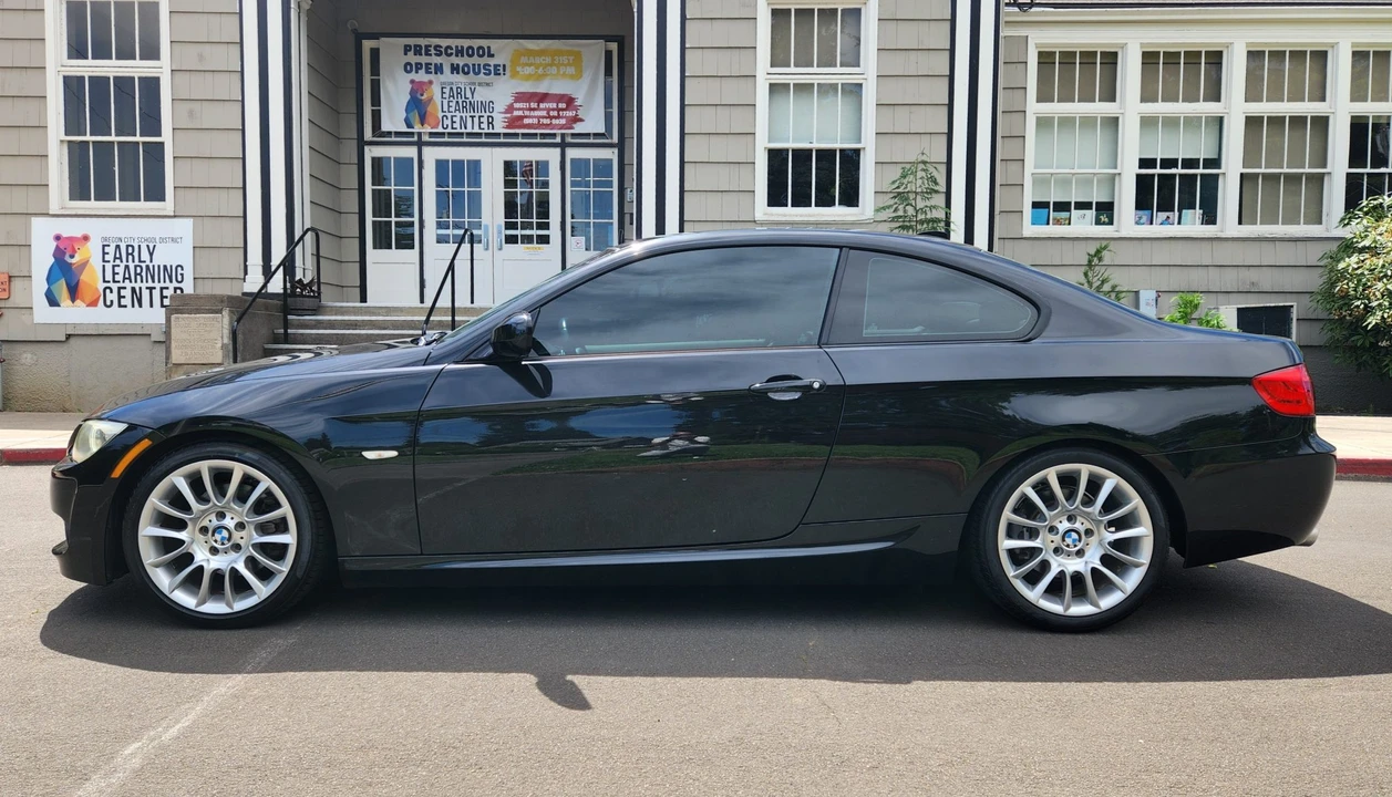 2013 BMW E92 3 Series Coupe - Image 5 of 31