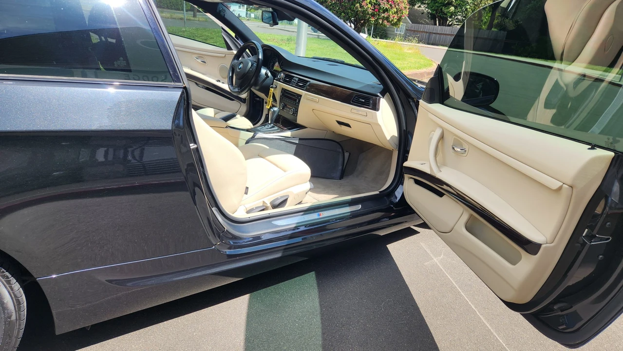 2013 BMW E92 3 Series Coupe - Image 18 of 31