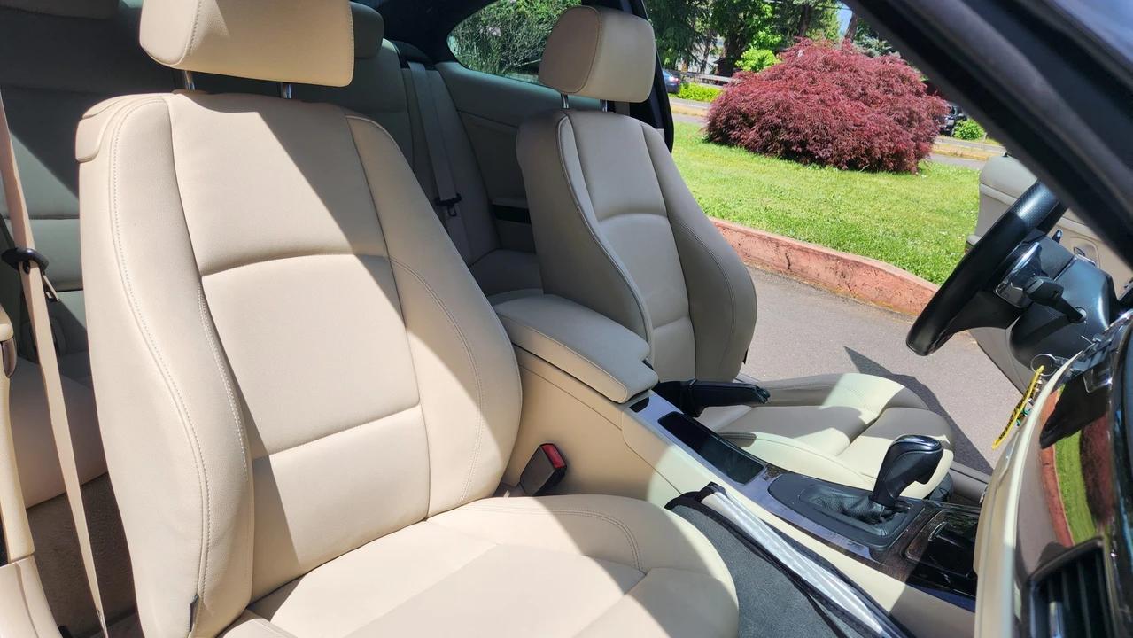 2013 BMW E92 3 Series Coupe - Image 19 of 31