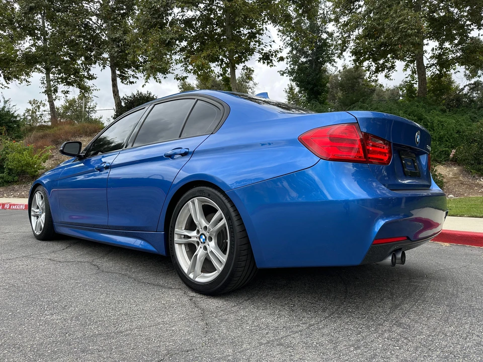 2013 BMW F30 3 Series Sedan - Image 13 of 31