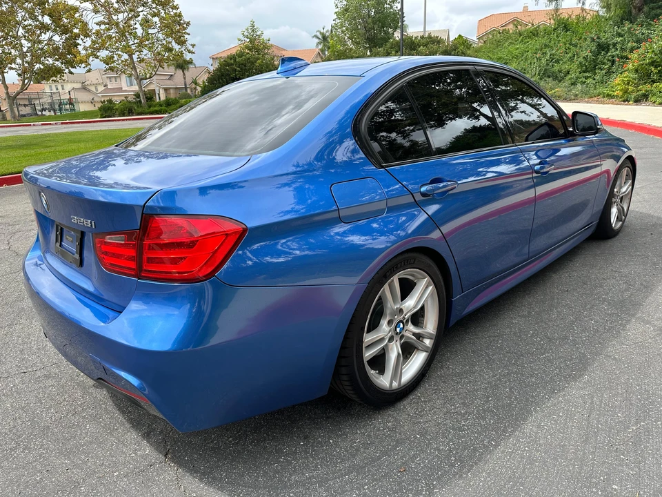 2013 BMW F30 3 Series Sedan - Image 17 of 31