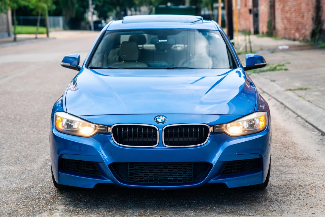 2013 BMW F30 3 Series Sedan - Image 7 of 31
