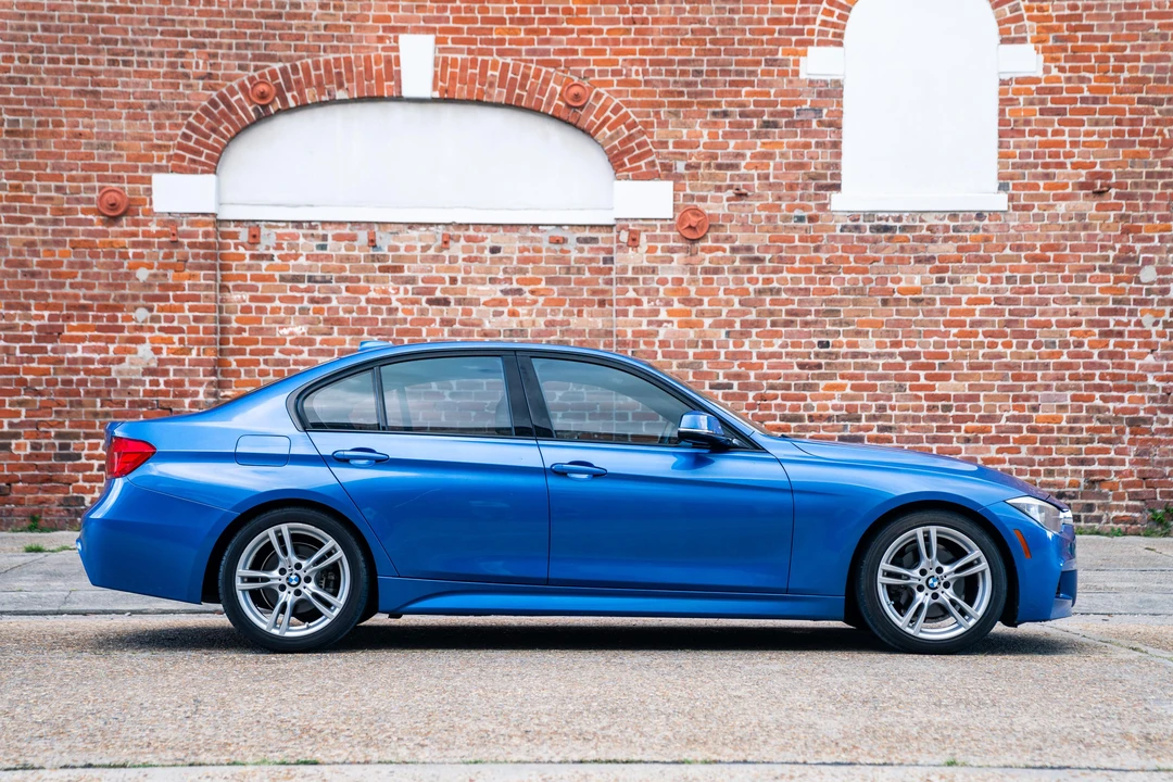 2013 BMW F30 3 Series Sedan - Image 19 of 31