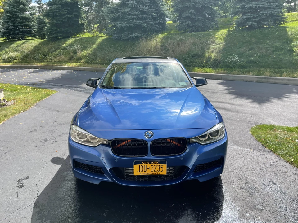2013 BMW F30 3 Series Sedan - Image 7 of 31